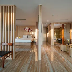 Emerald Bay & 5*, Nha Trang Vietnam