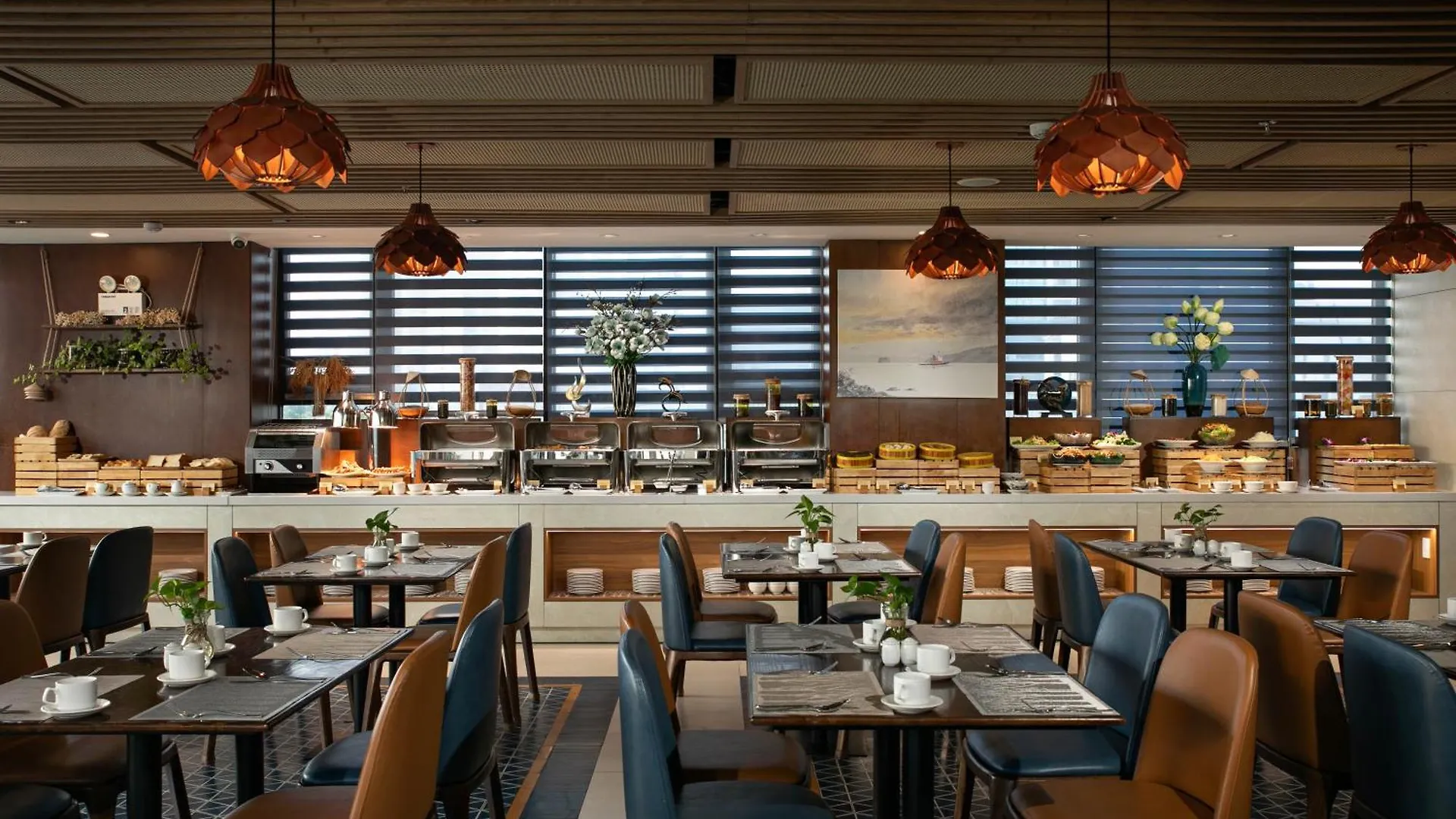Mangata Beachfront Hotel - Rooftop Bar Sea View Da Nang